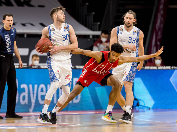 单的领军人 单的领军人