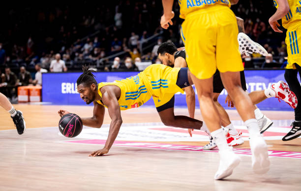 生巨大影响 生巨大影响