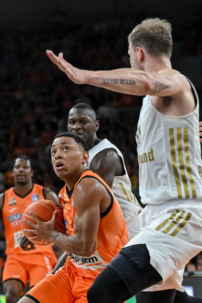 彩的篮球盛 彩的篮球盛